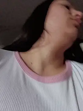 Little-Sammy online show from November 13, 1:04 pm