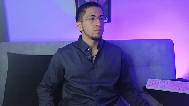 AresMassimoX online show from March 17, 3:48 pm