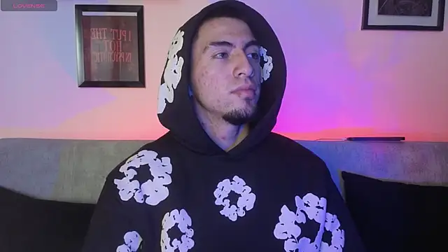 AresMassimoX online show from December 23, 5:29 am