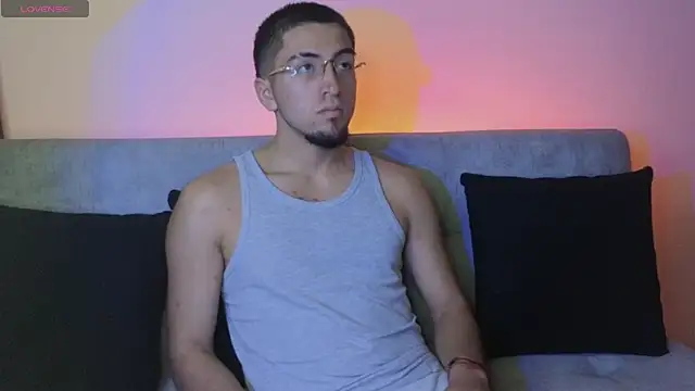 AresMassimoX online show from April 5, 2:57 pm