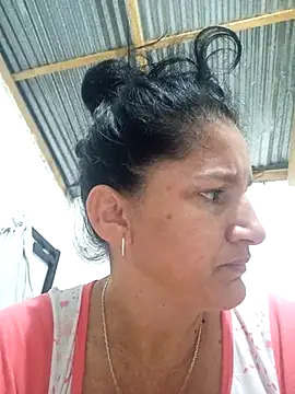 Snapshot of Sra_Angelina chatting on January 16, 6:17 am Sra Angelina online show from January 16, 6:17 am