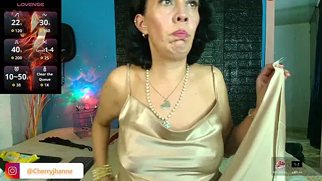 Jhanne Cherry  online show from February 7, 4:09 am