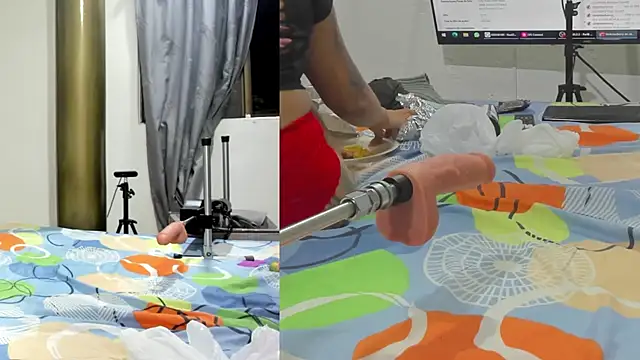 michelle hot1 online show from December 22, 3:06 am