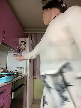 Dona Mafia online show from December 17, 10:20 am