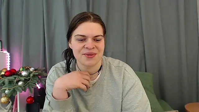 Dona Mafia online show from December 16, 9:41 pm