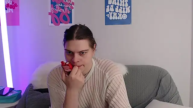 Dona Mafia online show from December 17, 11:21 pm