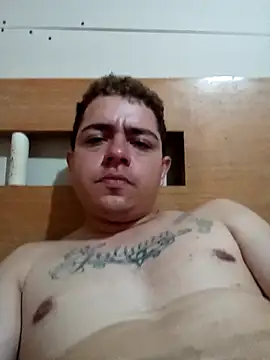 Snapshot of CoupleTop chatting on November 18, 6:06 am CoupleTop online show from November 18, 6:06 am