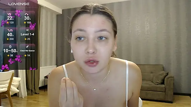 Snapshot of your__gena chatting on July 6, 2:57 pm your gena online show from July 6, 2:57 pm