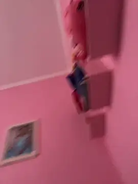 Juninlop online show from December 19, 11:01 am