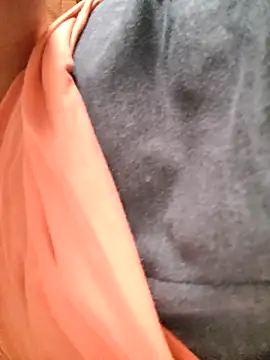 Snapshot of vamsi_starboy chatting on November 11, 8:31 am vamsi starboy online show from November 11, 8:31 am