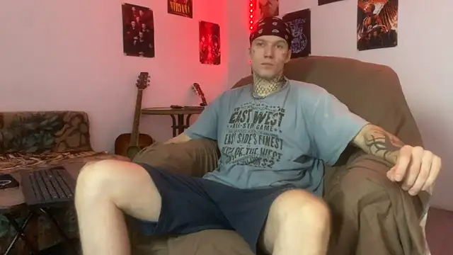 Huntall77 online show from December 20, 2:25 am