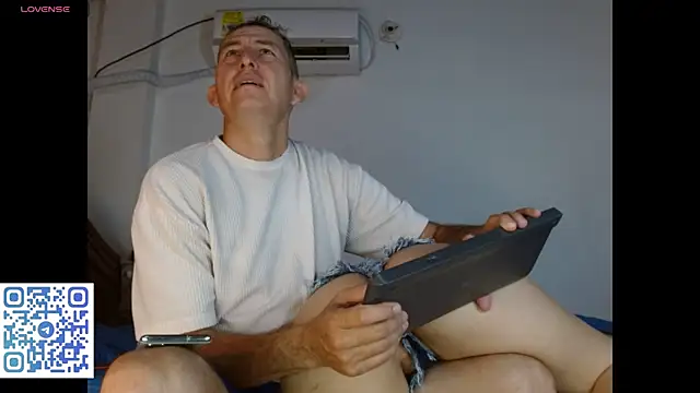 Naty wet 18 online show from November 15, 9:41 pm