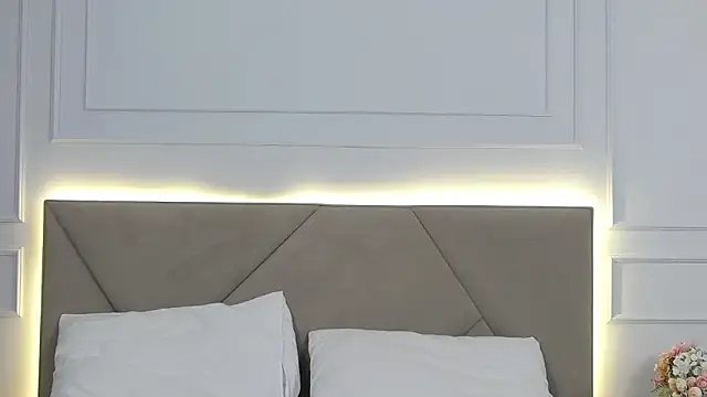 Snapshot of RachaelCute chatting on February 5, 4:19 am RachaelCute online show from February 5, 4:19 am