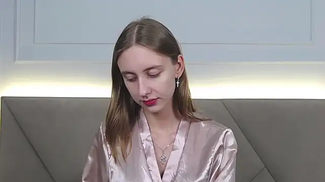 Snapshot of RachaelCute chatting on December 3, 4:24 am RachaelCute online show from December 3, 4:24 am