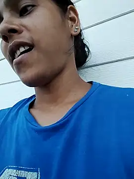 Sofia-luna1 online show from November 16, 9:19 pm