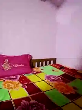 Cloud-wh online show from December 20, 1:14 pm