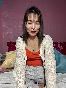 Snapshot of Soursop-op chatting on February 10, 1:54 pm Soursop-op online show from February 10, 1:54 pm