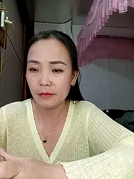 Feeling-hot online show from February 20, 1:02 pm