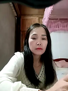 Feeling-hot online show from November 26, 7:52 am