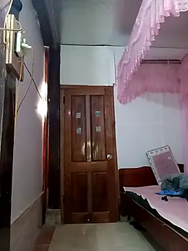 Feeling-hot online show from March 6, 4:51 am