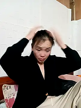 Feeling-hot online show from December 2, 4:41 pm