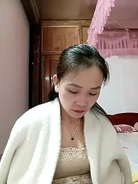 Feeling-hot online show from December 19, 11:07 pm