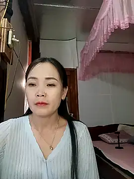 Feeling-hot online show from February 17, 3:48 am