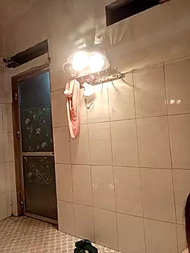 Feeling-hot online show from February 18, 5:20 pm