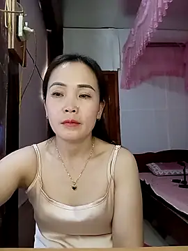 Feeling-hot online show from March 2, 7:15 am