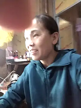 Feeling-hot online show from November 10, 5:56 am