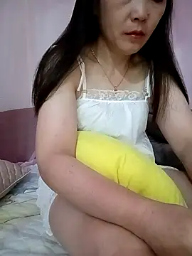 Feeling-hot online show from May 10, 8:22 pm
