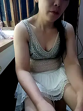 Feeling-hot online show from April 22, 5:20 pm