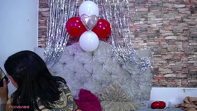 tael novacs online show from February 12, 5:29 am