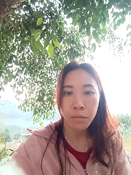 Snapshot of -Chua-90 chatting on February 19, 11:07 am -Chua-90 online show from February 19, 11:07 am