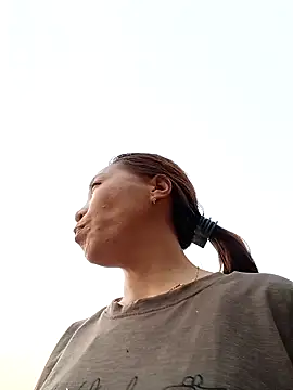 Snapshot of -Chua-90 chatting on February 27, 11:10 am -Chua-90 online show from February 27, 11:10 am