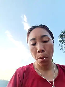 Snapshot of -Chua-90 chatting on February 13, 10:26 am -Chua-90 online show from February 13, 10:26 am