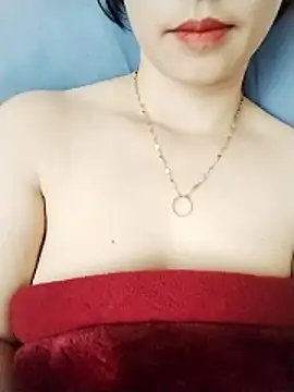 Swan-white123 online show from February 10, 1:37 am