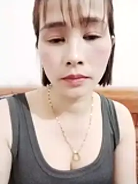 Swan-white123 online show from December 21, 1:02 pm