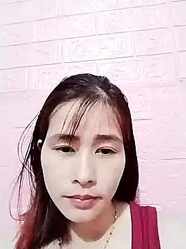 Swan-white123 online show from November 17, 1:26 pm