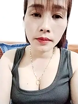 Swan-white123 online show from December 17, 3:39 pm