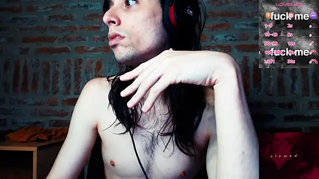 CaramelToy online show from January 12, 6:04 pm