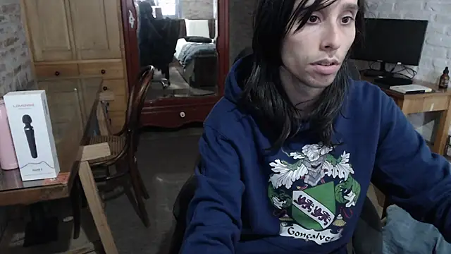 CaramelToy online show from November 10, 7:19 pm