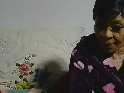 GucciladyXXXX online show from February 17, 5:32 pm