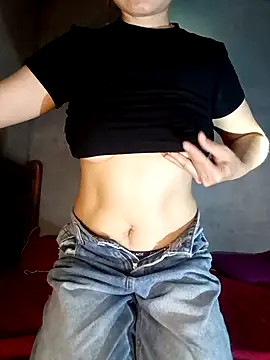 thuy-kieu online show from February 26, 9:42 am