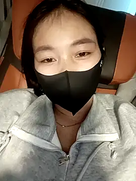 thuy-kieu online show from December 17, 9:25 am