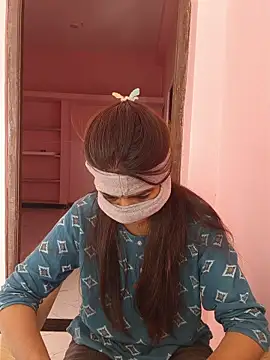 Iamyourdarling online show from November 12, 6:28 am