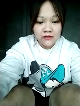 m-mbae online show from February 1, 2:54 am