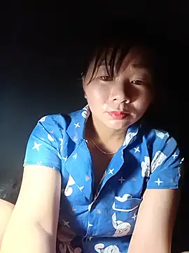 Snapshot of vangkt-cute chatting on July 7, 9:07 pm vangkt-cute online show from July 7, 9:07 pm
