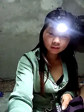 vangkt-cute online show from April 18, 7:40 pm