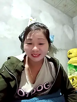 Snapshot of vangkt-cute chatting on November 26, 12:10 am vangkt-cute online show from November 26, 12:10 am